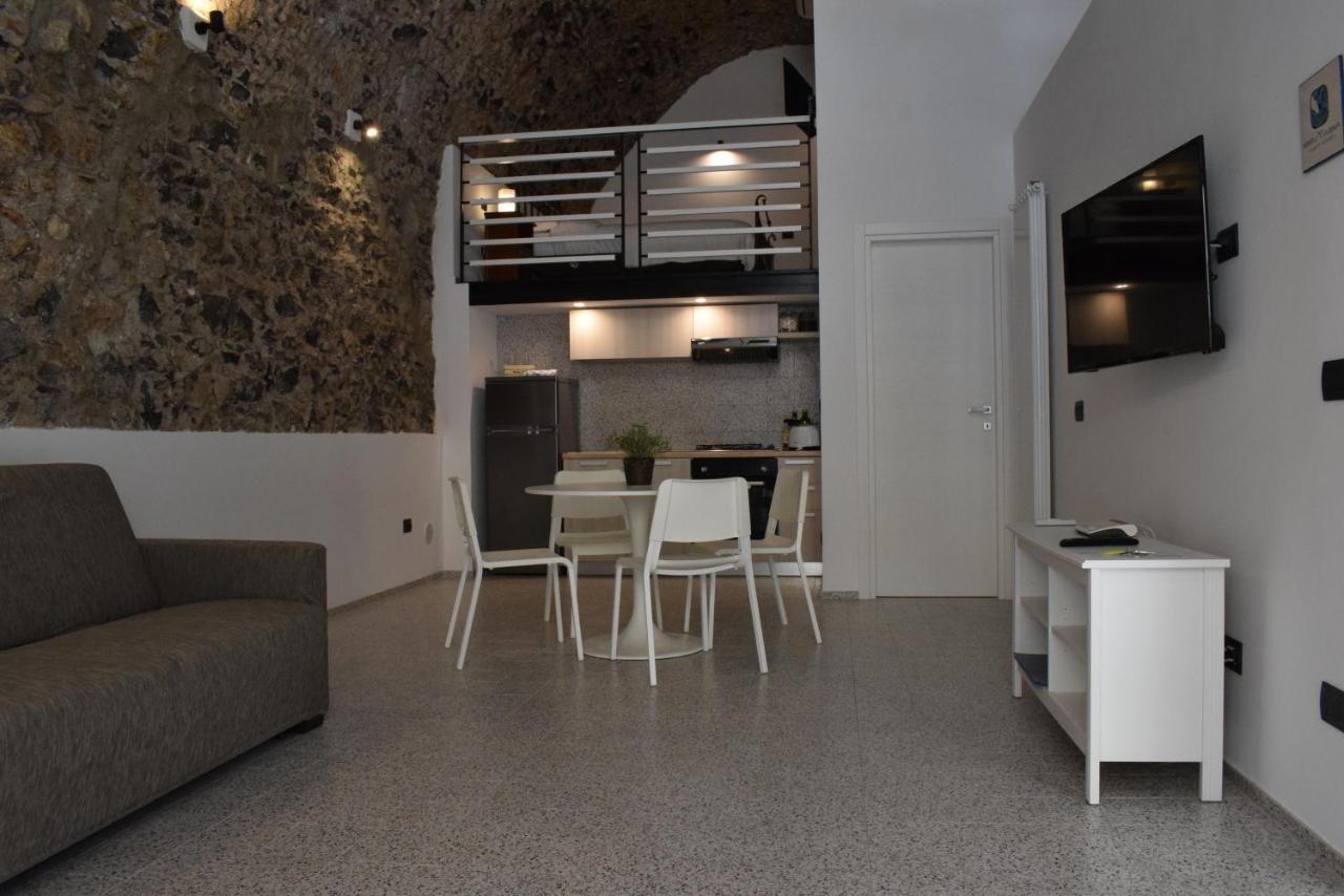 Ninfa Marina, Open Space Fronte Spiaggia Vietri Exterior foto
